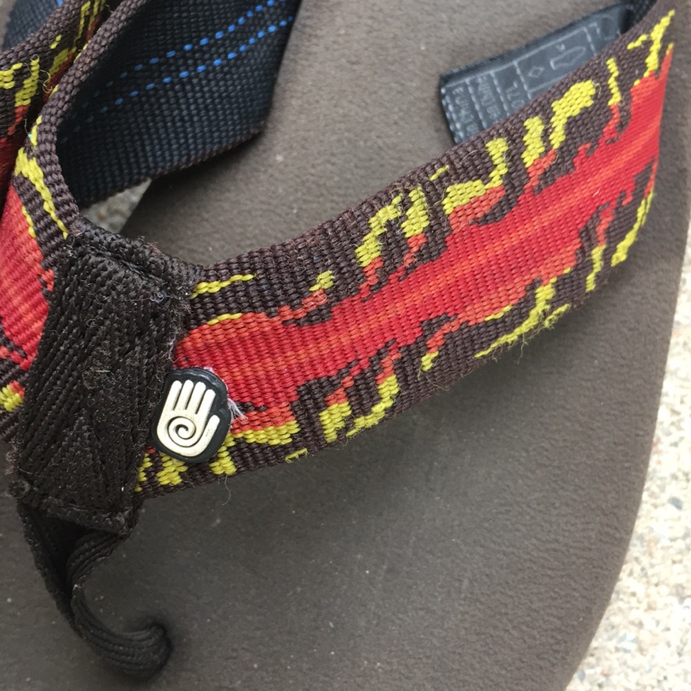Teva mush Flip Flops - Picture 3 of 8